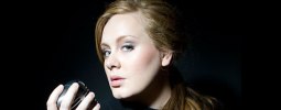 Adele vs. Michael Jackson: Trumfla krále popu v prodejnosti